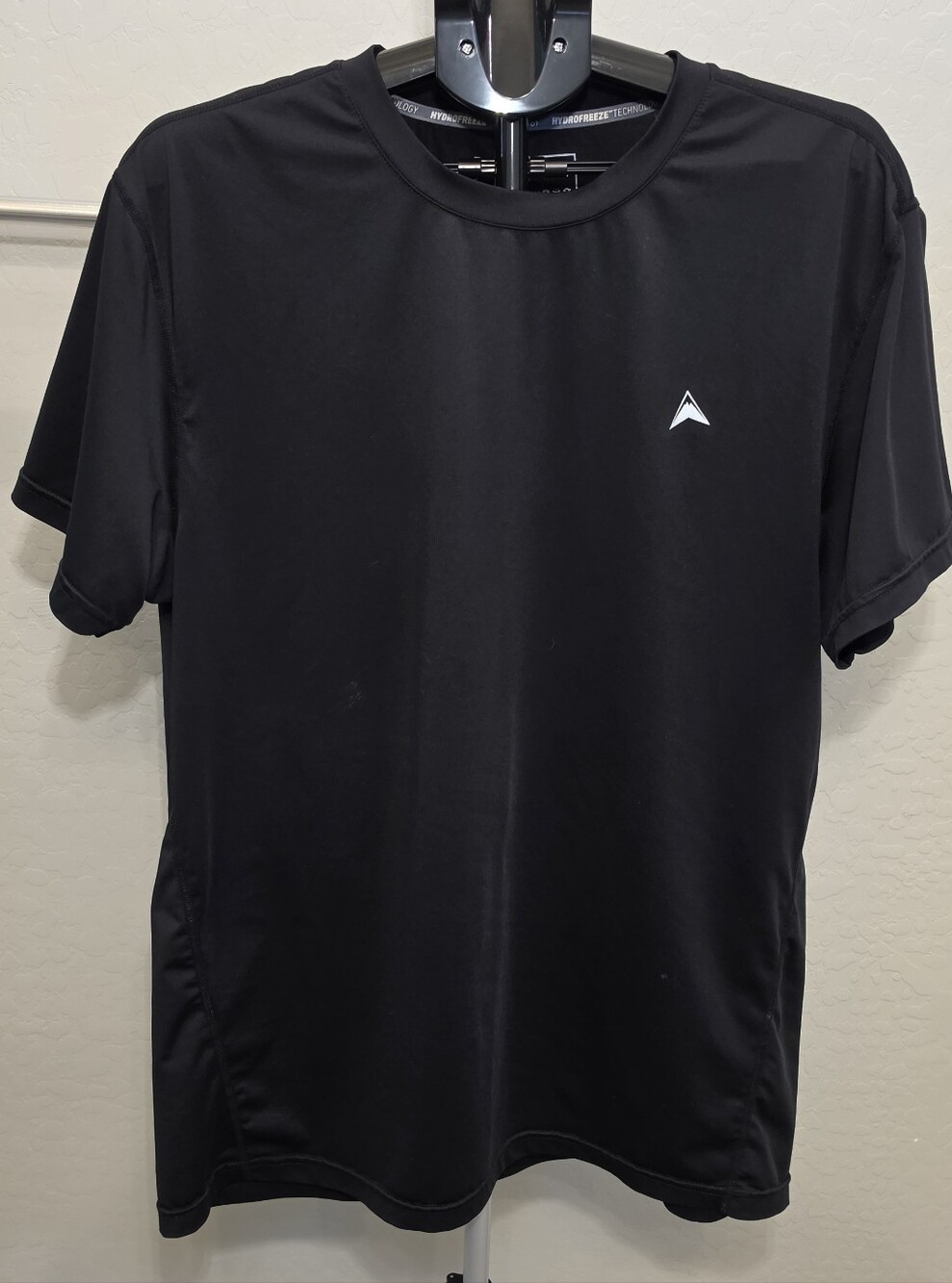 Arctic Cool Men's Instant Cooling Short Sleeve Crew Neck T-Shirt